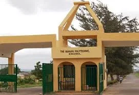 Does Ibarapa Poly accept Two sittings